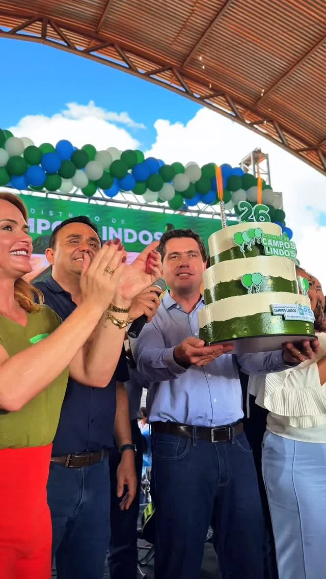 🎉 A PRIMEIRA COMEMORAÇÃO DO ANIVERSÁRIO DE CAMPOS LINDOS  Pela primeira vez na história, o distrito de Campos Lindos teve seu aniversário celebrado oficialmente pela Prefeitura de Cristalina!  Foi um momento de alegria, união e reconhecimento por tudo o que essa comunidade representa para o nosso município. Cada detalhe foi pensado com carinho para valorizar a cultura, as raízes e a força do nosso povo.  Parabéns, Campos Lindos! Esse é só o começo de um novo tempo de respeito e valorização.  #CamposLindos #Cristalina #PrefeituraDeCristalina #TrabalhoQueTransforma #CamposLindosÉCristalina #AniversárioCamposLindos #CristalinaGoias #SecomCristalina